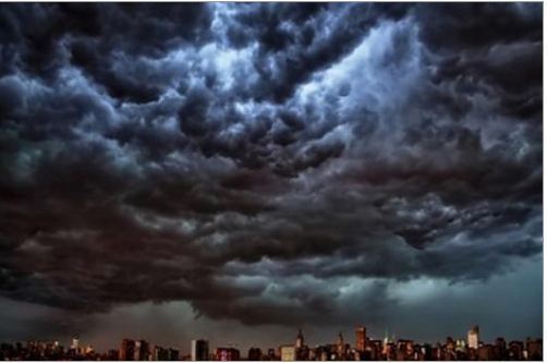 뉴욕 공포 구름(출처= 커뮤니티 게시판)