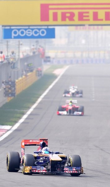 F1 코리아 그랑프리가 10월12일부터 전남 영암 코리아인터내셔널서킷에서 열린다. 규정변화와 새롭게 합류한 드라이버들을 알면 더 
흥미로운 관전이 가능하다. 작년 10월 열린 코리아 그랑프리 예선에서 머신이 질주하는 모습. 영암｜사진공동취재단