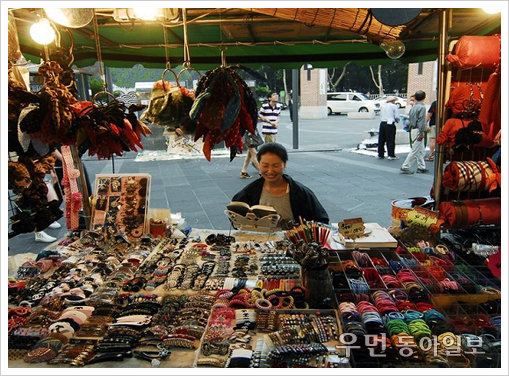 ▲ 사진 부문  최우수상 <독서의 즐거움 (권영환 作)>