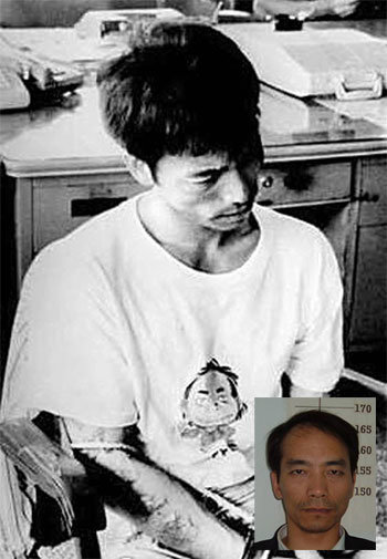 22년 전 탈주했다가 검거된 당시 최갑복의 모습(위)과 공개 수배된 최근 모습(작은 사진). 연합뉴스
