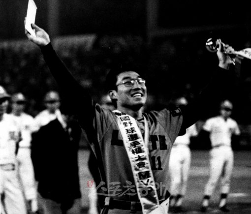 한국시리즈에서 홀로 4승을 거둔 투수는 여전히 1984년 롯데의 최동원 뿐이다. 스포츠동아DB