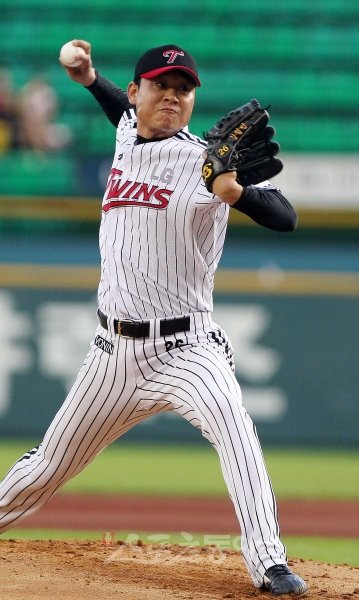 한화 이글스에 입단한 강철민의 LG 트윈스 시절 모습. 스포츠동아DB