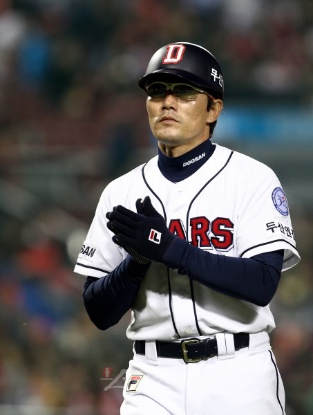 두산 베어스 유니폼을 벗게 된 김민호 코치. 스포츠동아DB