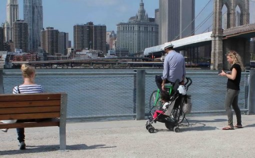 브룩클린 공원에 설치된 ‘충전 자전거’ (홈페이지 캡처)