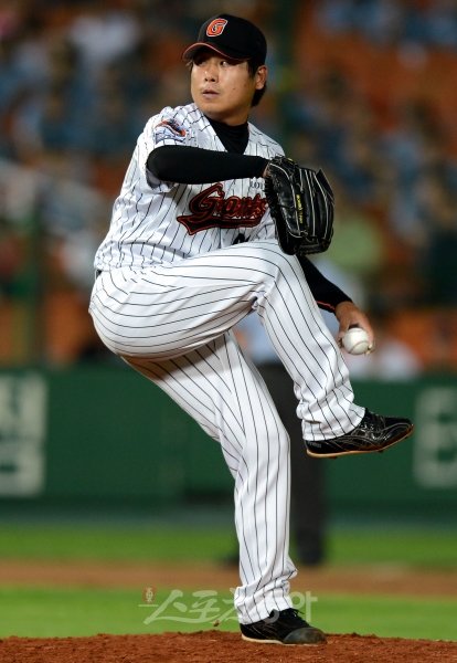 NC 다이노스 유니폼을 입게 된 이승호. 스포츠동아DB