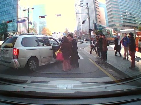 사진= 보배드림 영상 캡처