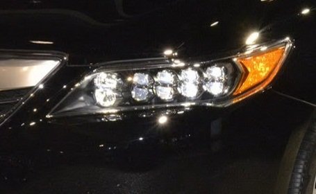 2014년 형 어큐라 RLX. 사진= 카스쿠프