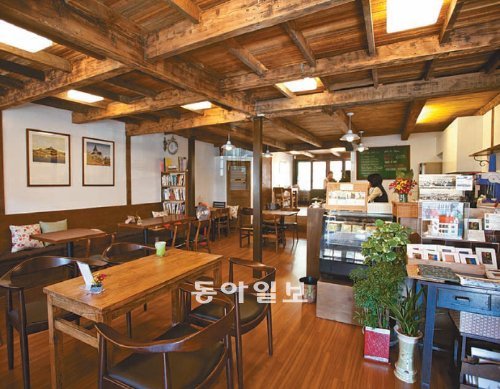 카페로 쓰이는 ‘팟알’의 1층 내부. 팟알 제공