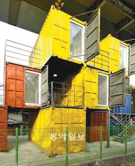 서울 영등포구 영등포동 쪽방촌 주민들이 리모델링이 진행되는 동안 임시로 거주하게되는 컨테이너 박스. 서울시 제공