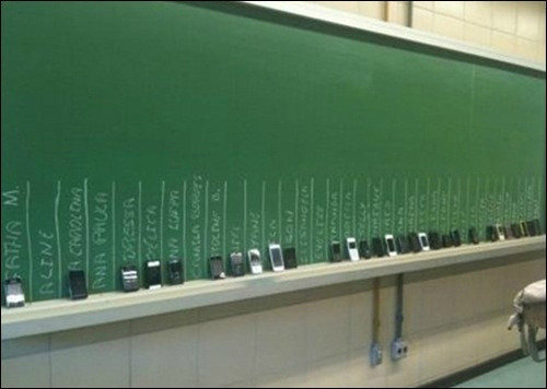 출처= 커뮤니티 게시판