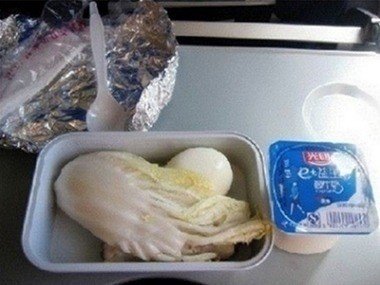 출처= 커뮤니티 게시판