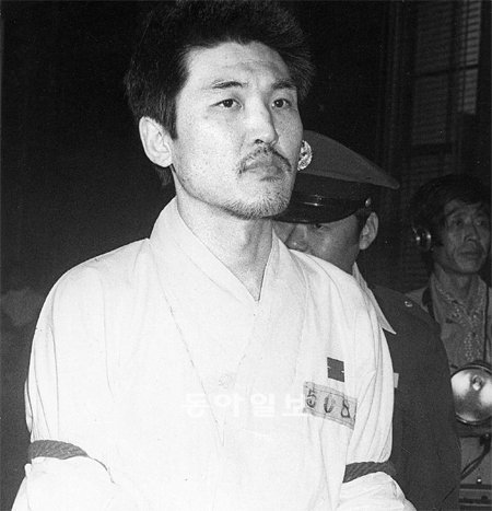 1974년 민청학련 사건 주모자로 법정에 선 청년 김지하. 그의 나이 33세였다. 동아일보DB