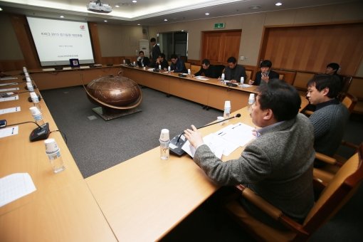 K리그(2부 리그) 경찰청이 안산과 무사히 연고협약을 맺을 수 있을지 관심이다. 6일 축구회관에서 열린 K리그 대진 추첨 모습. 사진제공｜프로축구연맹