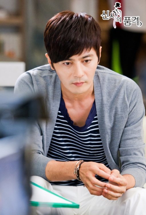 출처= SBS ‘신사의 품격’ 홈페이지