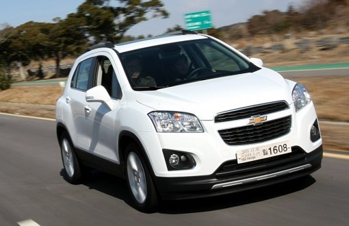 한국지엠은 20일 소형 SUV 쉐보레 트랙스를 출시했다. 도시생활과 레저라이프를 동시에 즐기려는 소비자들의 욕구충족을 위해 탄생했다.  사진제공｜한국지엠