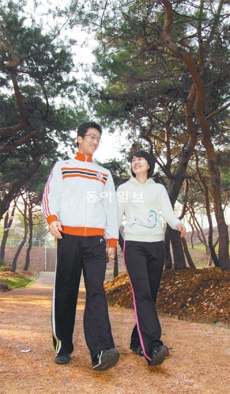 운동량이 적은 겨울철에는 근골격계 기능이나 심폐기능이 약해진다. 활발하게 활동할 수 있는 계절을 맞아 운동을 시작하려는 사람들은 건강상태를 고려해 강도를 적절하게 조절해야 한다. 연세대 세브란스병원 제공