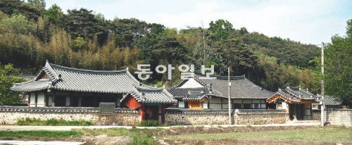 임진왜란과 정유재란 때 왜군과 싸우다 순절한 72명의 숭고한 정신을 추모하기 위해 세워진 오산창의사가 전남도 유형문화재로 지정됐다. 장성군 제공