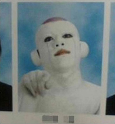 ▲ 일본의 흔한 졸업앨범