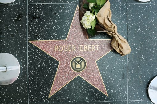 로저 에버트 사망