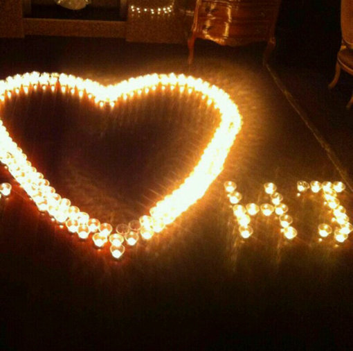 기성용이 연인 한혜진의 이름 이니셜을 연상하게 하는 ‘HJ’와 하트를 촛불로 꾸민 사진을 공개했다. 사진출처｜기성용 카카오 스토리