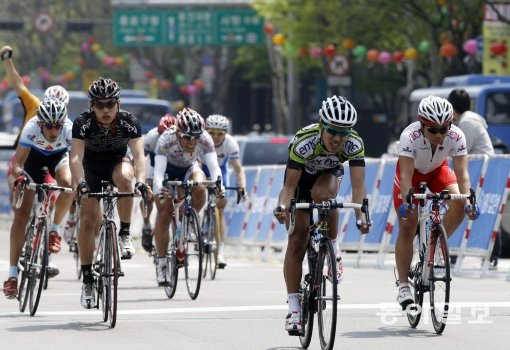 투르 드 코리아. 동아일보DB