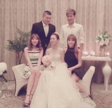 사진제공=신지 장윤정 신부대기실/트위터