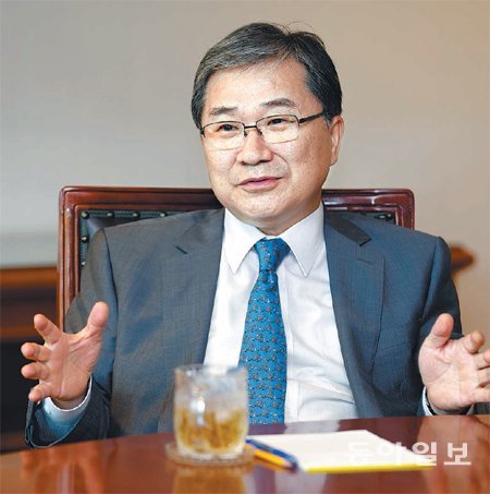 이철 울산대 총장은 “울산대는 현장중심의 실용교육이 가능한 것이 장점”이라고 말했다. 울산대 제공