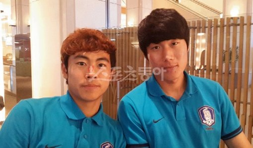 U-20 월드컵 승부차기에서 아찔한 실축을 경험한 이광훈(왼쪽)과 송주훈이 당시 심경을 전하고 있다. 인천국제공항｜박상준 기자