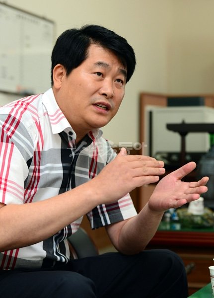 전용운 부회장. 남양주｜김민성 기자 marineboy@donga.com 트위터 @bluemarine007