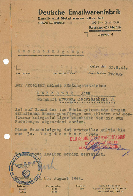 제2차 세계대전 당시 강제수용소에 끌려간 유대인을 구한 독일 기업인 오스카 쉰들러의 친필 서명이 들어간 서한. 사진 출처 RR경매소