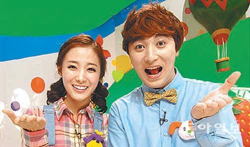 7일 7755회를 끝으로 종영한 MBC ‘뽀뽀뽀 아이조아’의 뽀미언니 강다솜 아나운서(왼쪽)와 도우미 역할을 하는 개그맨 황제성. MBC 제공