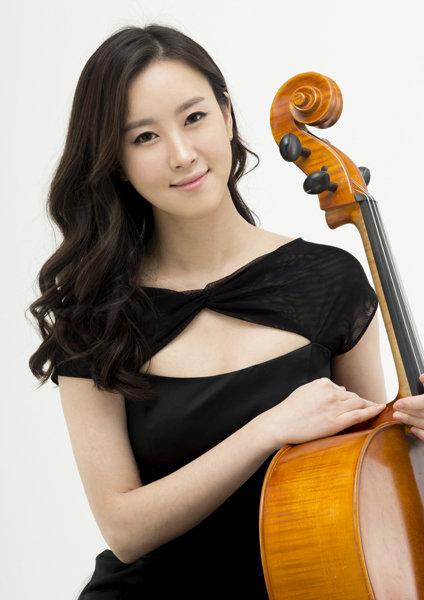 첼리스트 이정란. 사진제공｜마스트미디어