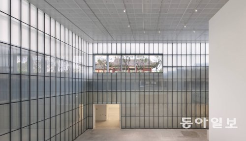 서울 소격동 옛 기무사 터에 들어선 국립현대미술관 서울관의 전시장 ‘서울박스’. 국립현대미술관 제공 ⓒ 남궁선