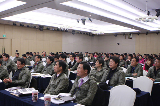 3월 충남 부여군에서 열린 연찬회에 참석한 생활체육단체 직원들. 사진제공｜국민생활체육회