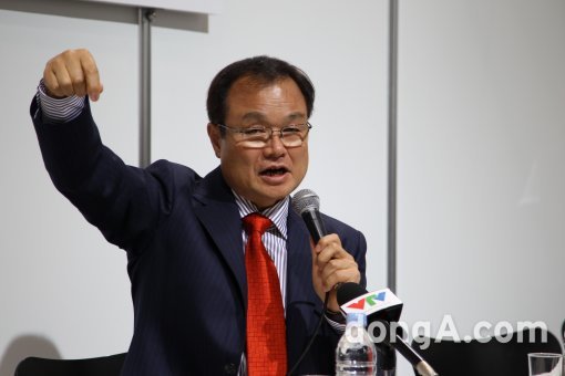 이토 다카노부 혼다 자동차 사장이 향후 10개 신차를 한국에 선보이겠다고 밝혔다.