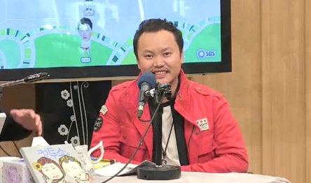김민교 눈 관리비법. 사진=SBS 파워FM ‘두시탈출 컬투쇼’ 캡처