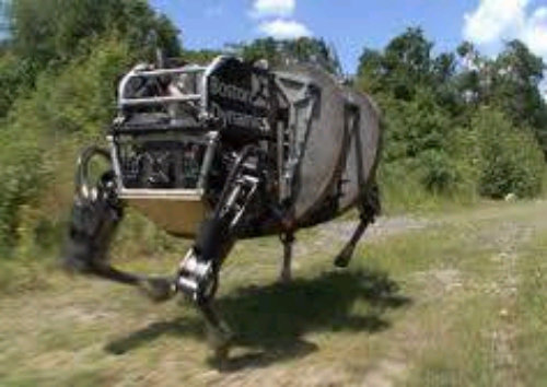 구글이 인수한 보스턴다이내믹스 로봇 중 하나인 ‘치타’. 시속 46.4km의 속도로 달릴 수 있다.

출처 보스턴애널리틱스