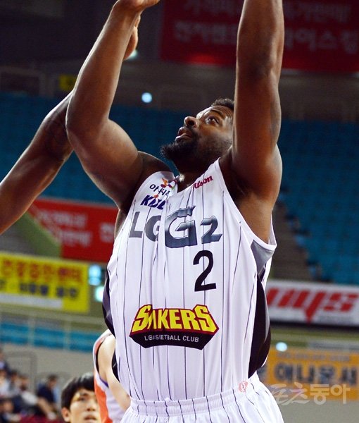 LG 메시. 스포츠동아DB