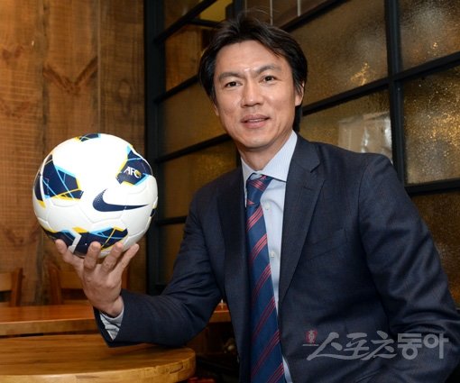 홍명보 감독. 박화용 기자 inphoto@d onga.com 트위터 @seven7sola