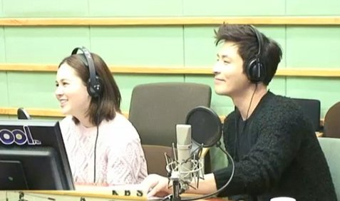 아이비 블로그 언급. KBS2 쿨FM ‘이소라의 가요광장’ 화면 촬영