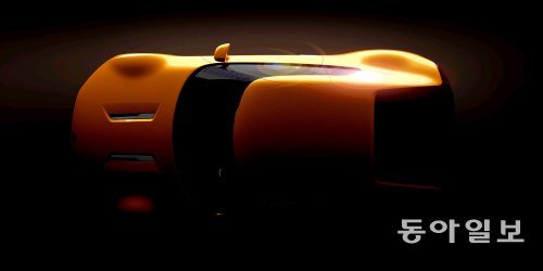 기아자동차가 2014 북미국제오토쇼를 통해 세계 최초로 공개한 콘셉트카 ‘GT4 스팅어’. 기아자동차 제공