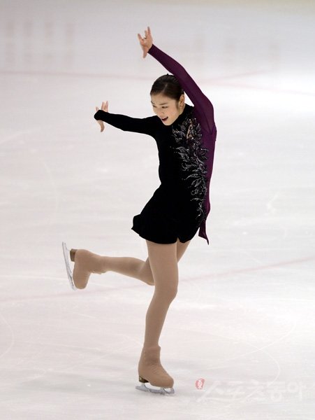 ‘피겨 여왕’ 김연아는 2014소치동계올림픽 피겨스케이팅 여자 싱글에서 가장 강력한 우승 후보다. 2010년 밴쿠버대회 이후 4년이 흘렀지만, 여전히 김연아의 적수는 없다. 스포츠동아DB