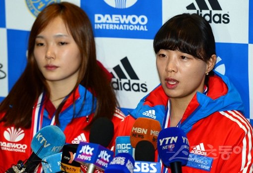 한국봅슬레이 여자 2인승 국가대표 김선옥(오른쪽)은 소치동계올림픽에서의 선전으로 여섯 살배기 아들에게 자랑스러운 엄마가 되겠다는 각오다. 스포츠동아DB
