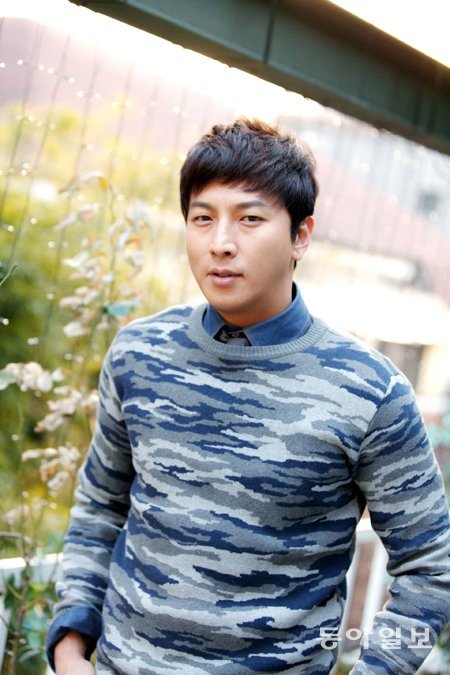 박건형은 “‘디셈버’는 대학교 선배 장진 감독이 연출한 뮤지컬이다”라며 “그래서 더 출연하고 싶었다”고 말했다. 나무엑터스 제공