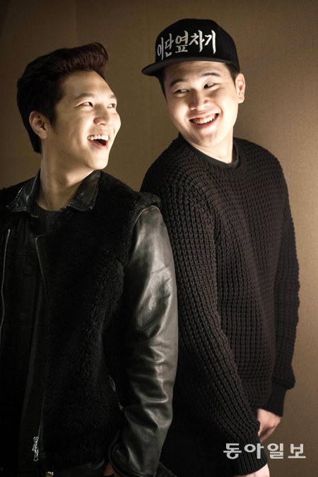 이단옆차기의 박장근(왼쪽)은 “나는 태권도 3단이지만 마이키는 노란띠에 불과하다”고 웃으며 말했다. 국경원 동아닷컴 기자 onecut@donga.com