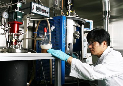 SK그룹은 단순 연구가 아닌 실제 부가가치를 만들 수 있는 연구개발 체계를 도입해 다양한 혁신 기술을 개발하고 있다. SK그룹 제공