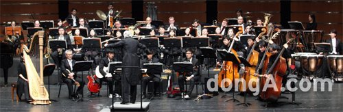서울시립교향악단의 ‘아르스 노바’ 시리즈 공연의 한 장면. 서울시립교향악단 제공