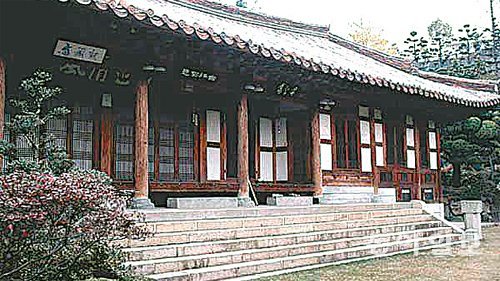 광주 남구 양림동에 있는 최승효 가옥은 3300㎡의 부지에 동향으로 지어진 정면 8칸, 측면 4칸의 전통 가옥이다. 광주시 제공