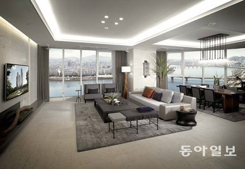 두산중공업이 ‘서울의 센트럴파크’로 불리는 서울숲 가까이에 짓는 ‘트리마제’ 아파트의 전용면적 216㎡ 거실 모습. 두산중공업 제공