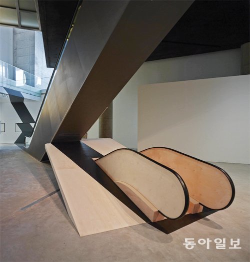 ‘아트스펙트럼 2014’전에 참여한 김민애 씨의 ‘블랙박스 조각.’ 리움미술관 제공